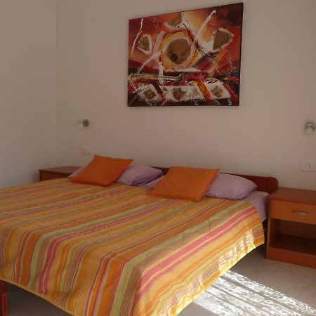 אומאג Apartments & Rooms Milka מראה חיצוני תמונה